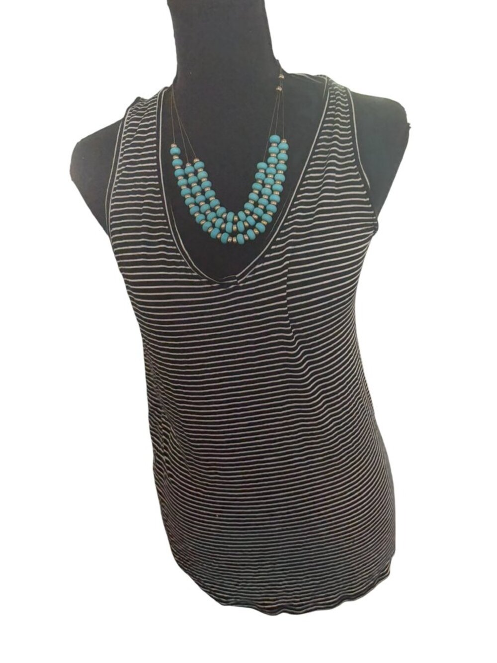 Classic and effortless Double Zero sleeveless tank top